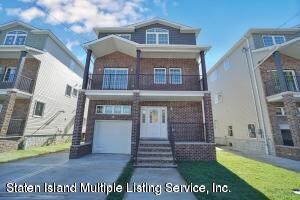 402 Guyon Ave, Staten Island, NY 10306
