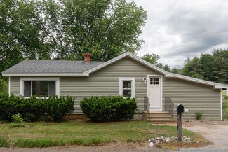 192 Rochester St, Berwick, ME 03901