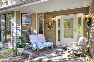 225 Tunie Miller Rd, Fleming, GA 31309