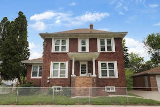 7732 15th Ave, Kenosha, WI 53143