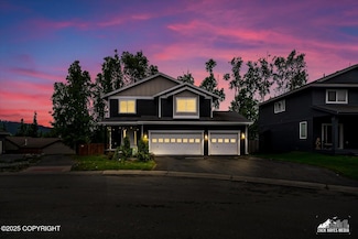 13050 Curry Ridge Cir, Eagle River, AK 99577