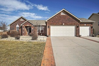327 Aberdeen Dr, Glen Carbon, IL 62034