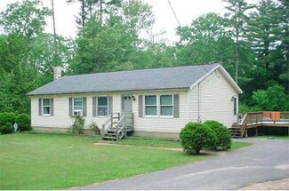 125 Holland Rd, Brimfield, MA 01010