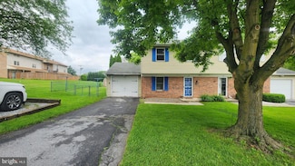 110 Miller Rd, Akron, PA 17501