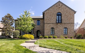 8311 Kingsbury Blvd, Saint Louis, MO 63105