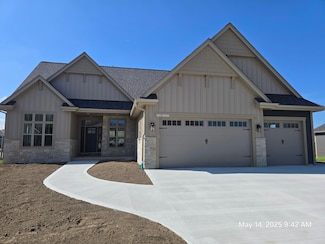 W208N16281 Renee Way, Jackson, WI 53037