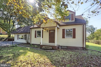 1860 Spring Rd, Carlisle, PA 17013