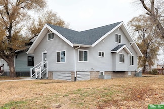 1810 Locust St, Omaha, NE 68110