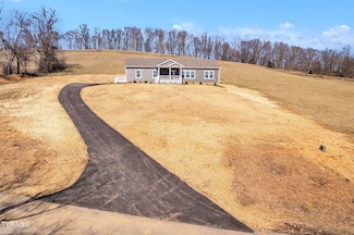18150 Fortunes Way, Abingdon, VA 24210