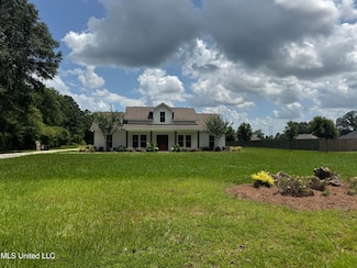 127 Lloyd Eubanks Rd, Lucedale, MS 39452