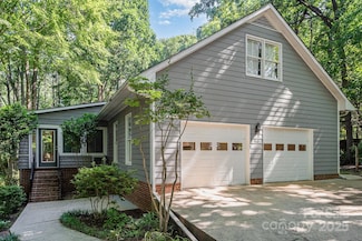 140 Rustic Way Ln, Mooresville, NC 28117
