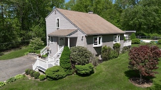 66 Wheelock Rd, Sutton, MA 01590