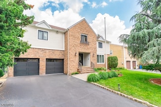 341 N 19th St, Kenilworth, NJ 07033