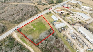 17827 N Highway 35, Alvin, TX 77511