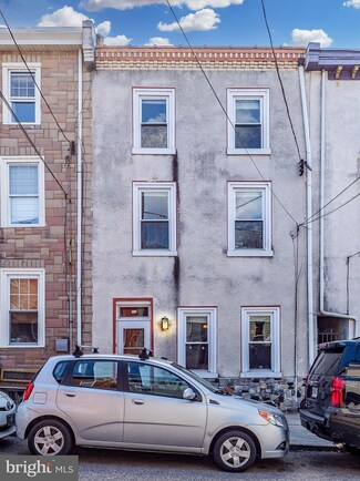165 Markle St, Philadelphia, PA 19127