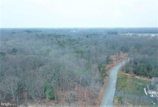 1 Whitetail Dr, Elmer, NJ 08318