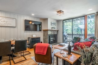 261 Lakeview Blvd Unit 37, Mammoth Lakes, CA 93546