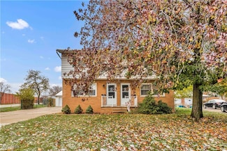 950 E 216th St, Cleveland, OH 44119