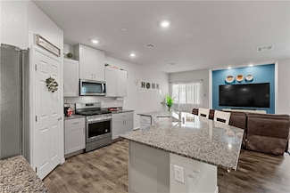 4650 Ridgeley Ave Unit 103, North Las Vegas, NV 89084