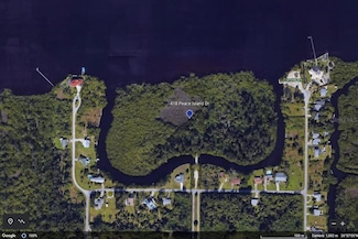 418 Peace Island Dr, Punta Gorda, FL 33950
