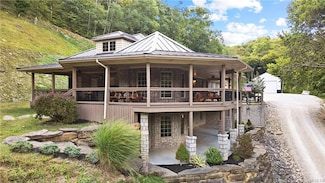 691 Locust Rd, Carrollton, KY 41008