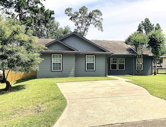 10479 Royal Tricia Dr, Conroe, TX 77303