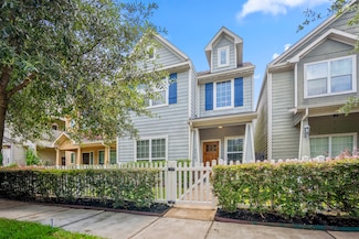 4618 Oak Laurel Ln, Houston, TX 77092