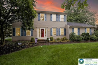 5900 Wayside Dr, MacUngie, PA 18062