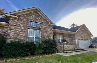 2609 Watson St, Gadsden, AL 35907