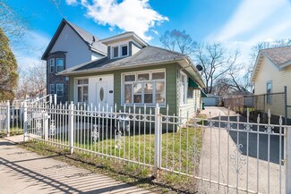 568 E Benton St, Joliet, IL 60432