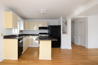 14 Skehan St Unit 2, Somerville, MA 02143