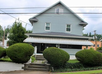 411 Davis St, Clarks Summit, PA 18411