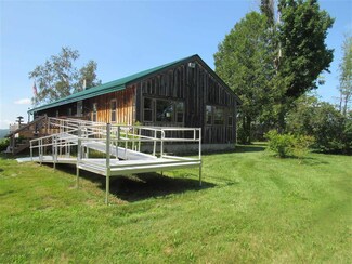 2570 N Littleton Rd, Littleton, NH 03561