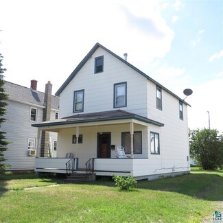 918 E Sheridan St, Ely, MN 55731