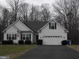 210 Shadywood Ln, Magnolia, DE 19962