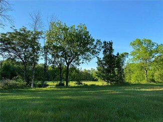 000 Taylor Rd, Honeoye Falls, NY 14472