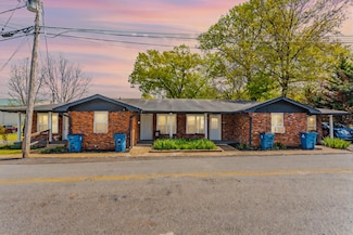 1400 Suggs St, Rossville, GA 30741