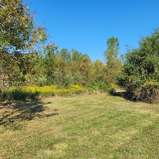 18020 Hoder Rd, New Buffalo Township, MI 49117