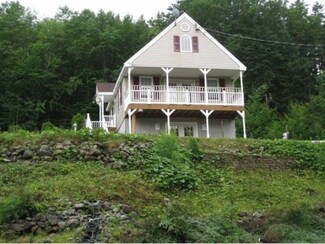 868 Pleasant St, Island Pond, VT 05846