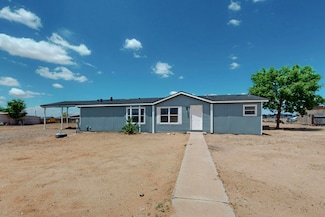 5 Senorita Ct, Los Lunas, NM 87031