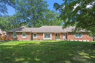 101 W 116th St, Kansas City, MO 64114