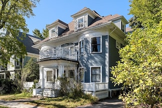 30 Welles Ave Unit 2, Dorchester Center, MA 02124