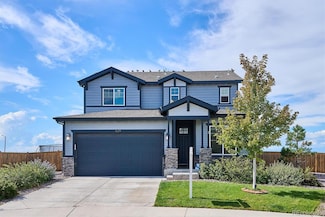 629 N Waterloo Ct, Aurora, CO 80018