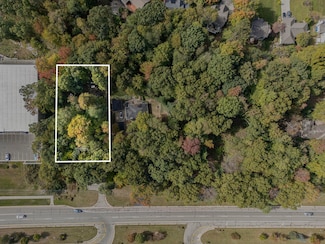 2415 E Beltline Ave NE, Grand Rapids, MI 49525