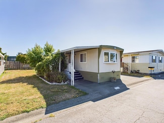 2025 Shetland Ln, Arcata, CA 95521