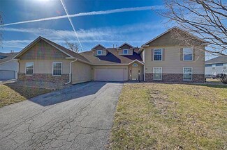 4320 Westchester Dr NE Unit A, Cedar Rapids, IA 52402