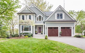 302 Cedar St, Needham Heights, MA 02494