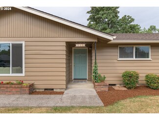 1034 Leigh St, Eugene, OR 97401
