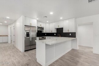 3029 W Windrose Dr, Phoenix, AZ 85029