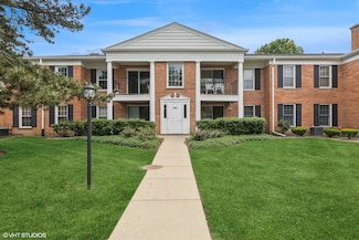 565 Shorely Dr Unit 202, Barrington, IL 60010